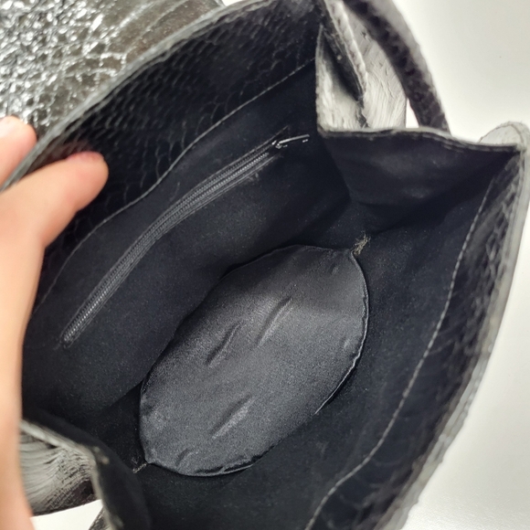 Vintage Made in Italy Faux Crocodile Black Handbag Textured Flap Closure Grunge‎ - Picture 4 of 17